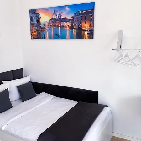 Nova Schlossblick - Phantasialand I Koeln I Bonn Apartment Bruehl (Rhineland)